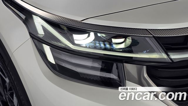 Kia Seltos 2024 — photo 8