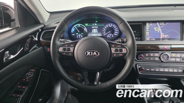 Kia K7 2019 — photo 13