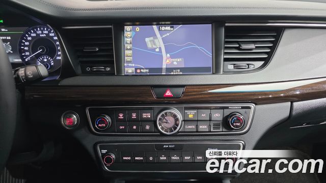 Kia K7 2019 — photo 14