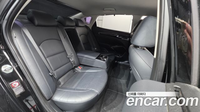 Kia K7 2019 — photo 19