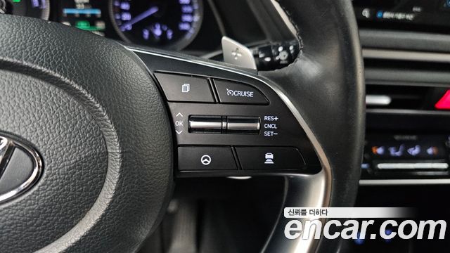 Hyundai Sonata 2022 — photo 16