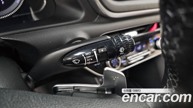 Hyundai Sonata 2022 — photo 31