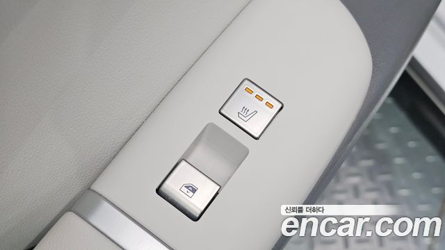 Hyundai Grandeur 2023 — photo 26