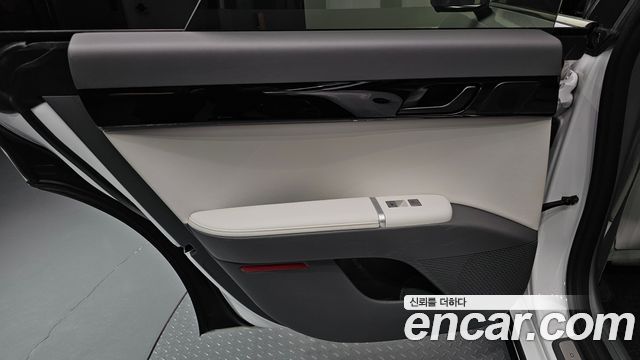 Hyundai Grandeur 2023 — photo 15