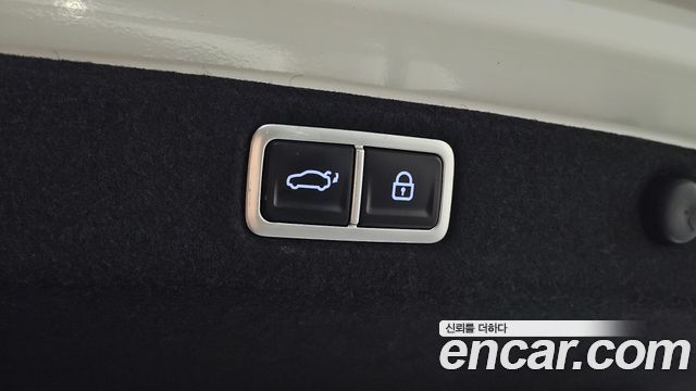 Hyundai Grandeur 2023 — photo 32