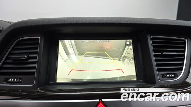 Genesis G80 2018 — photo 14