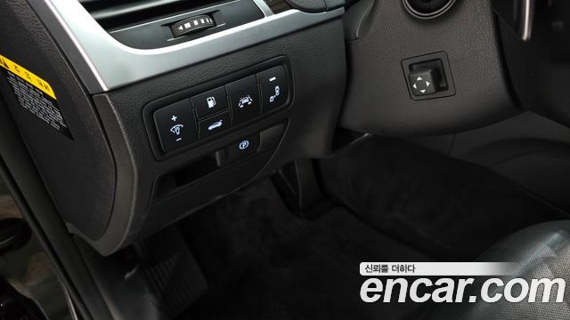 Genesis G80 2018 — photo 18