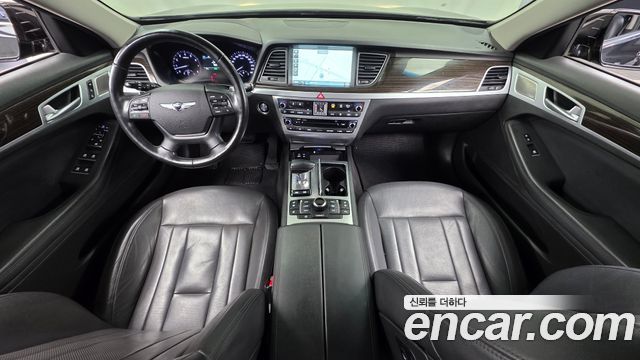 Genesis G80 2018 — photo 10