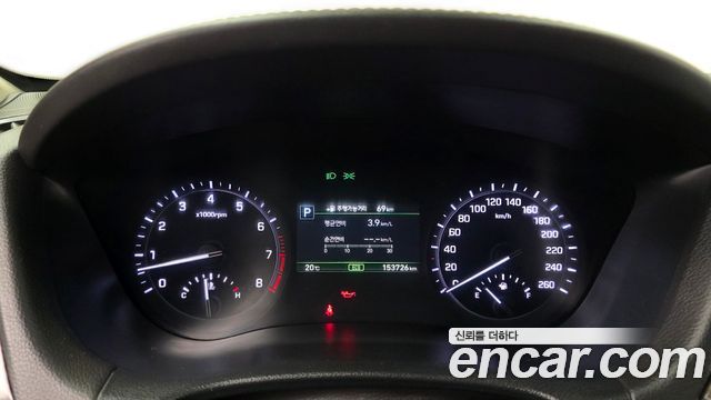 Genesis G80 2018 — photo 11