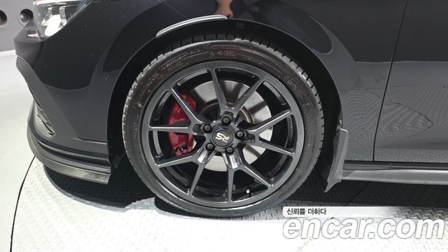 Volkswagen Golf 2023 — photo 5