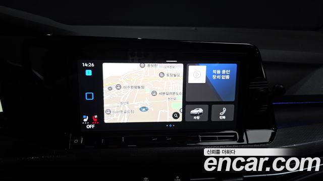 Volkswagen Golf 2023 — photo 20