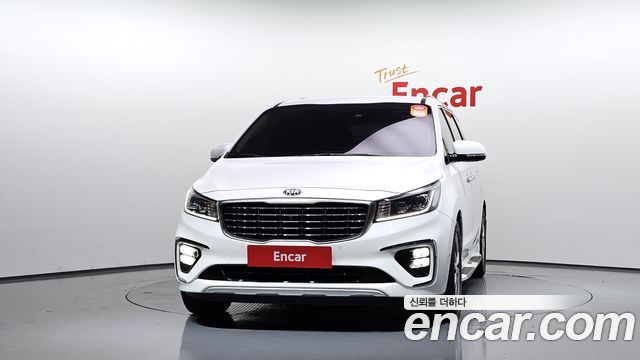 Kia Canival 2019 — photo 3