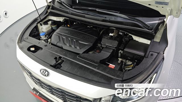 Kia Canival 2019 — photo 6