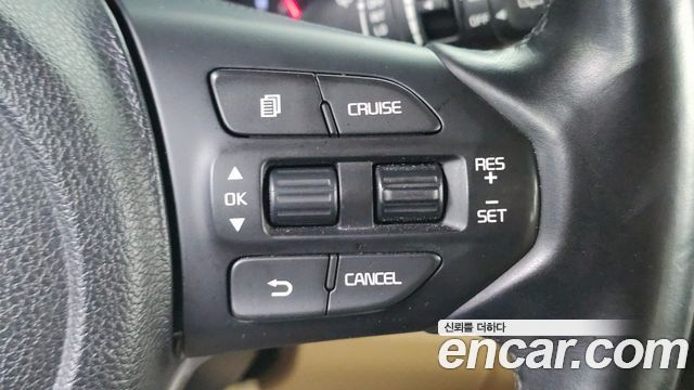 Kia Canival 2019 — photo 22