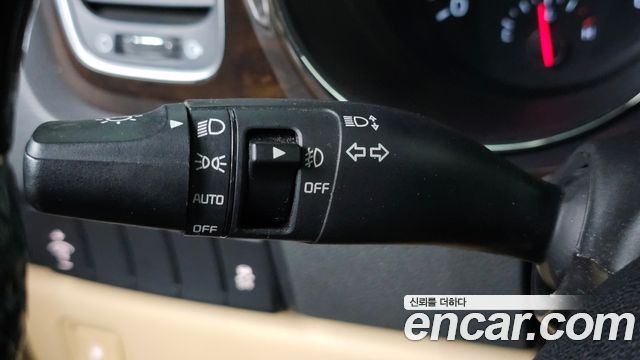 Kia Canival 2019 — photo 29