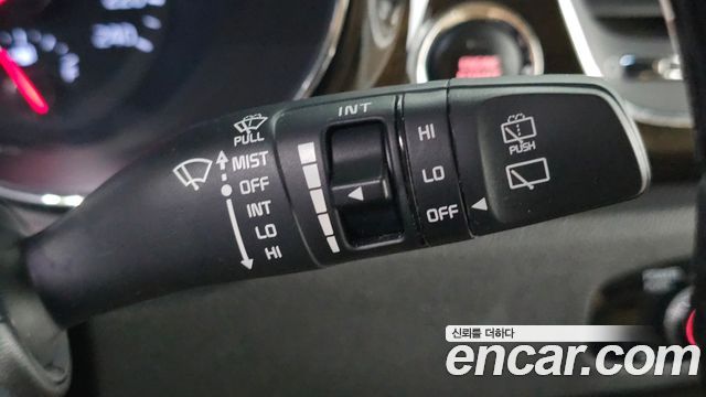 Kia Canival 2019 — photo 30