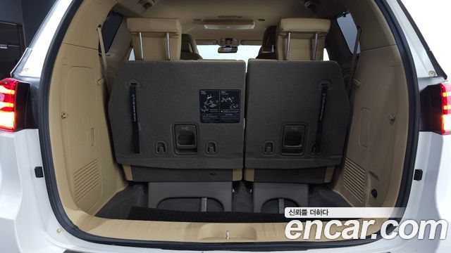 Kia Canival 2019 — photo 32