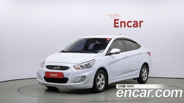 Hyundai Accent 2014 — photo 1