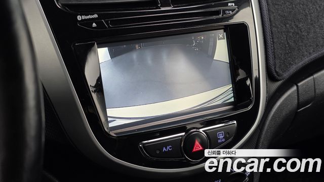Hyundai Accent 2014 — photo 14