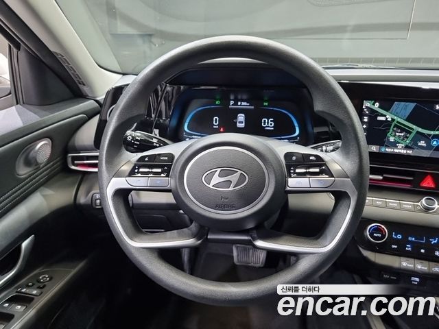 Hyundai AVANTE 2024 — photo 13