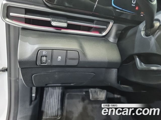 Hyundai AVANTE 2024 — photo 16