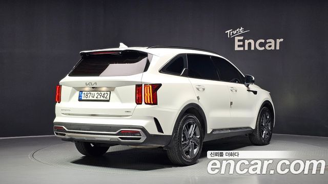 Kia Sorento 2023 — photo 2