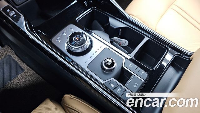 Kia Sorento 2023 — photo 12