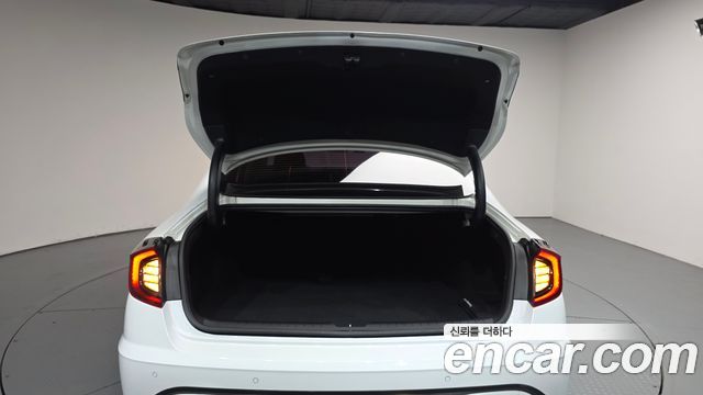 Hyundai Sonata 2020 — photo 26