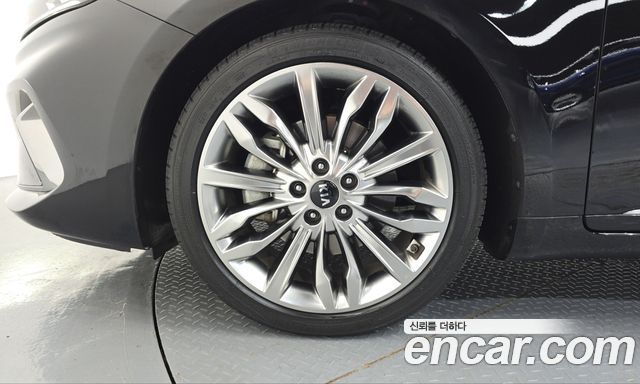 Kia K7 2020 — photo 5
