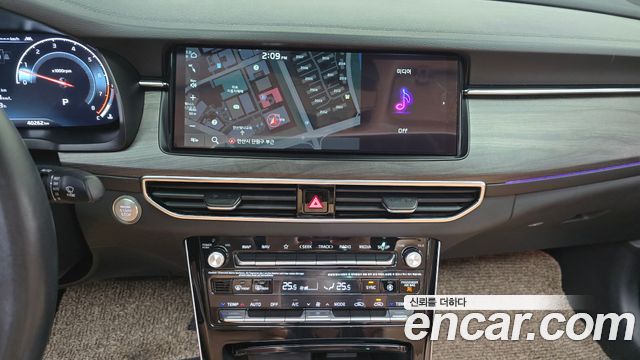 Kia K7 2020 — photo 18