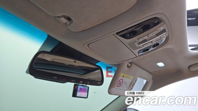 Kia K7 2020 — photo 24
