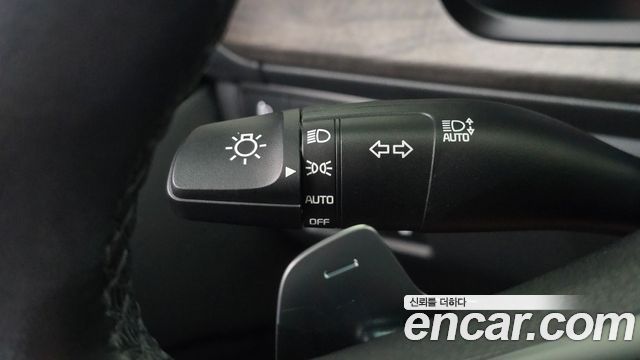 Kia K7 2020 — photo 28
