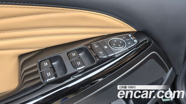 Kia K7 2020 — photo 29
