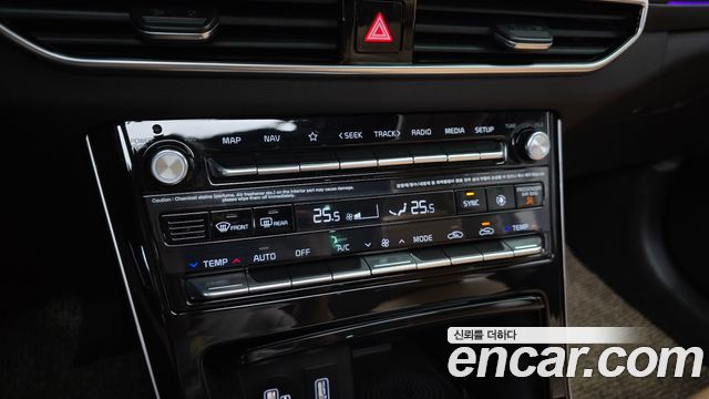 Kia K7 2020 — photo 32