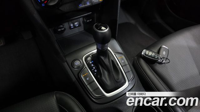 Hyundai Kona 2018 — photo 12