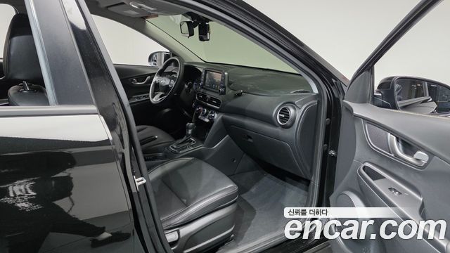Hyundai Kona 2018 — photo 17