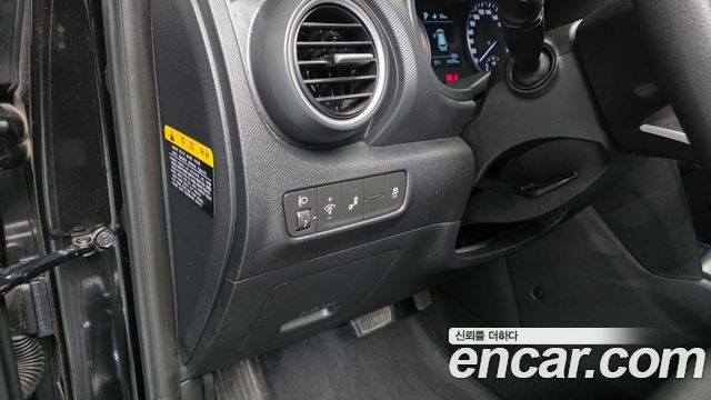 Hyundai Kona 2018 — photo 24