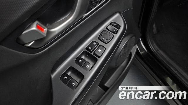 Hyundai Kona 2018 — photo 25