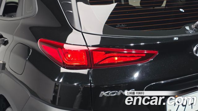 Hyundai Kona 2018 — photo 9