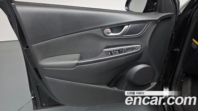Hyundai Kona 2018 — photo 14