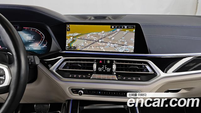 BMW X7 2022 — photo 20