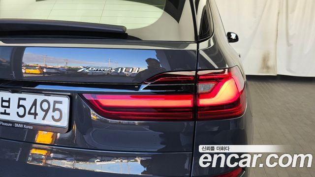 BMW X7 2022 — photo 9