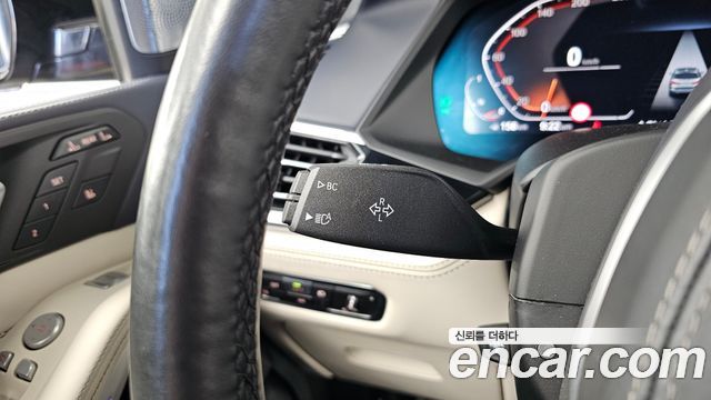 BMW X7 2022 — photo 37
