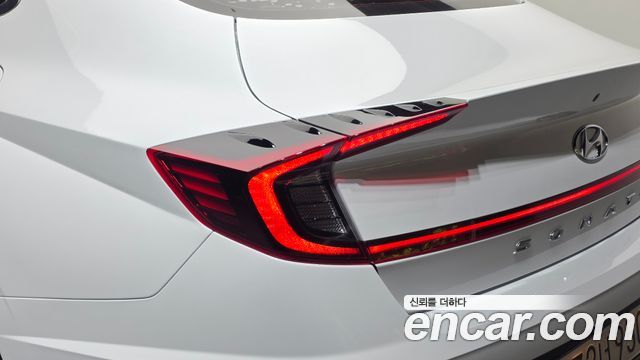 Hyundai Sonata 2020 — photo 9