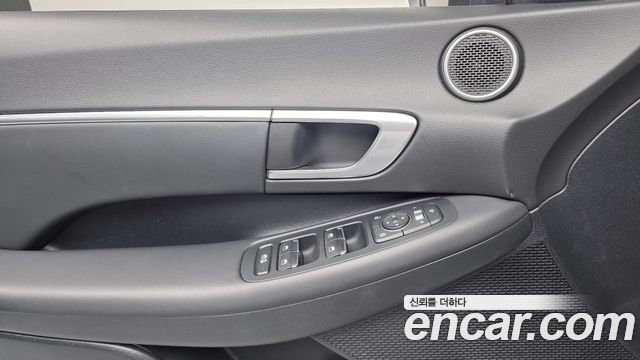 Hyundai Sonata 2020 — photo 27