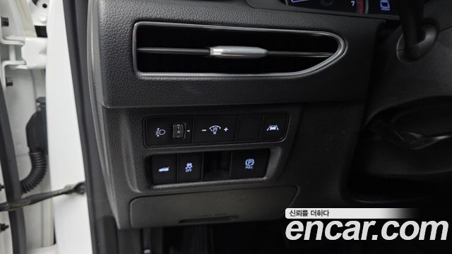 Hyundai Sonata 2020 — photo 32