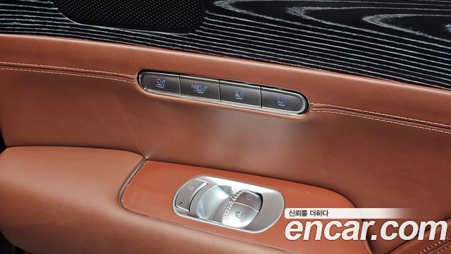 Genesis G90 2025 — photo 35