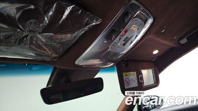 Genesis G90 2025 — photo 36