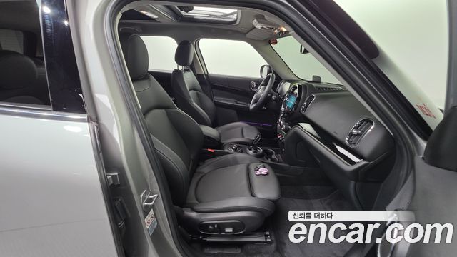 Mini Countryman 2023 — photo 16