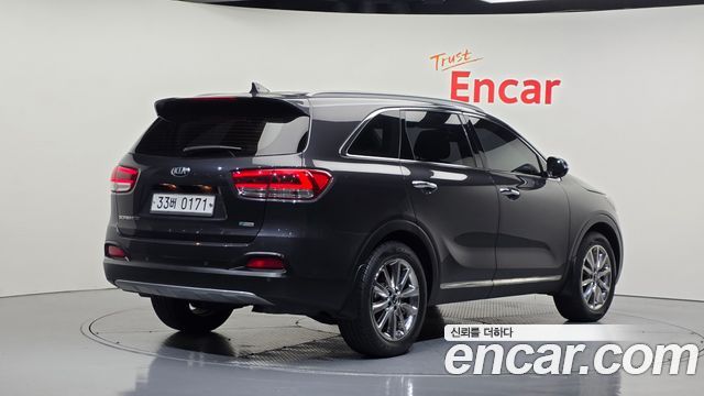 Kia Sorento 2017 — photo 2